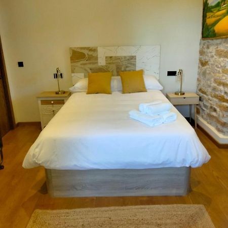 Casa Bagaro Bed and Breakfast Serantes  Buitenkant foto