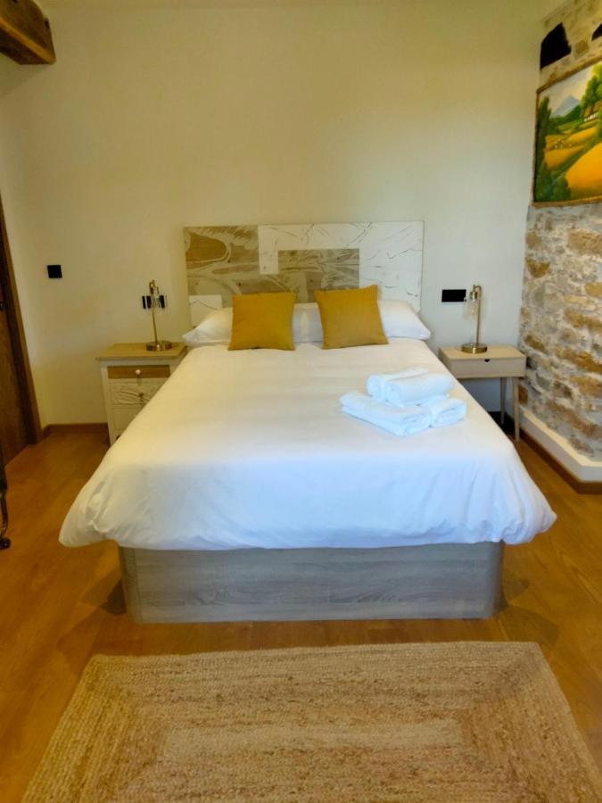 Casa Bagaro Bed and Breakfast Serantes  Buitenkant foto
