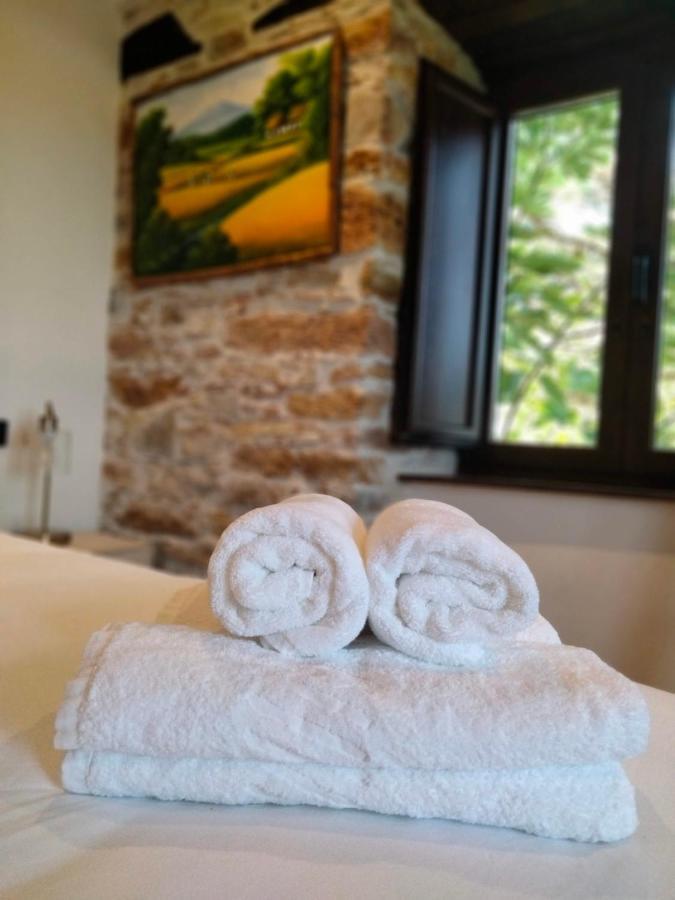 Casa Bagaro Bed and Breakfast Serantes  Buitenkant foto